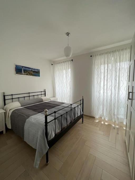 Apartament Appartato A 5 Minuti Dal Mare Imperia Zewnętrze zdjęcie